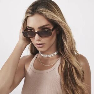 QUAY SUNGLASSES - ART SCHOOL BROWN